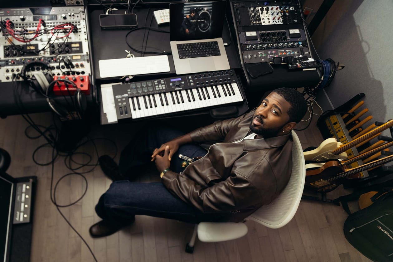 DJ Mike Nasty's Playlist for Whirlpool Big Boi Collab giveaway front load washer limited edition SoFreshSoCleanGiveaway