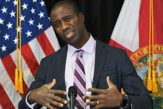 Florida Plans To Cut Vaccine Mandates, Causes Viral Uproar