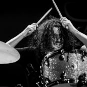 Foo Fighters' New Drummer Ilan Rubin Makes Live Debut: Photos