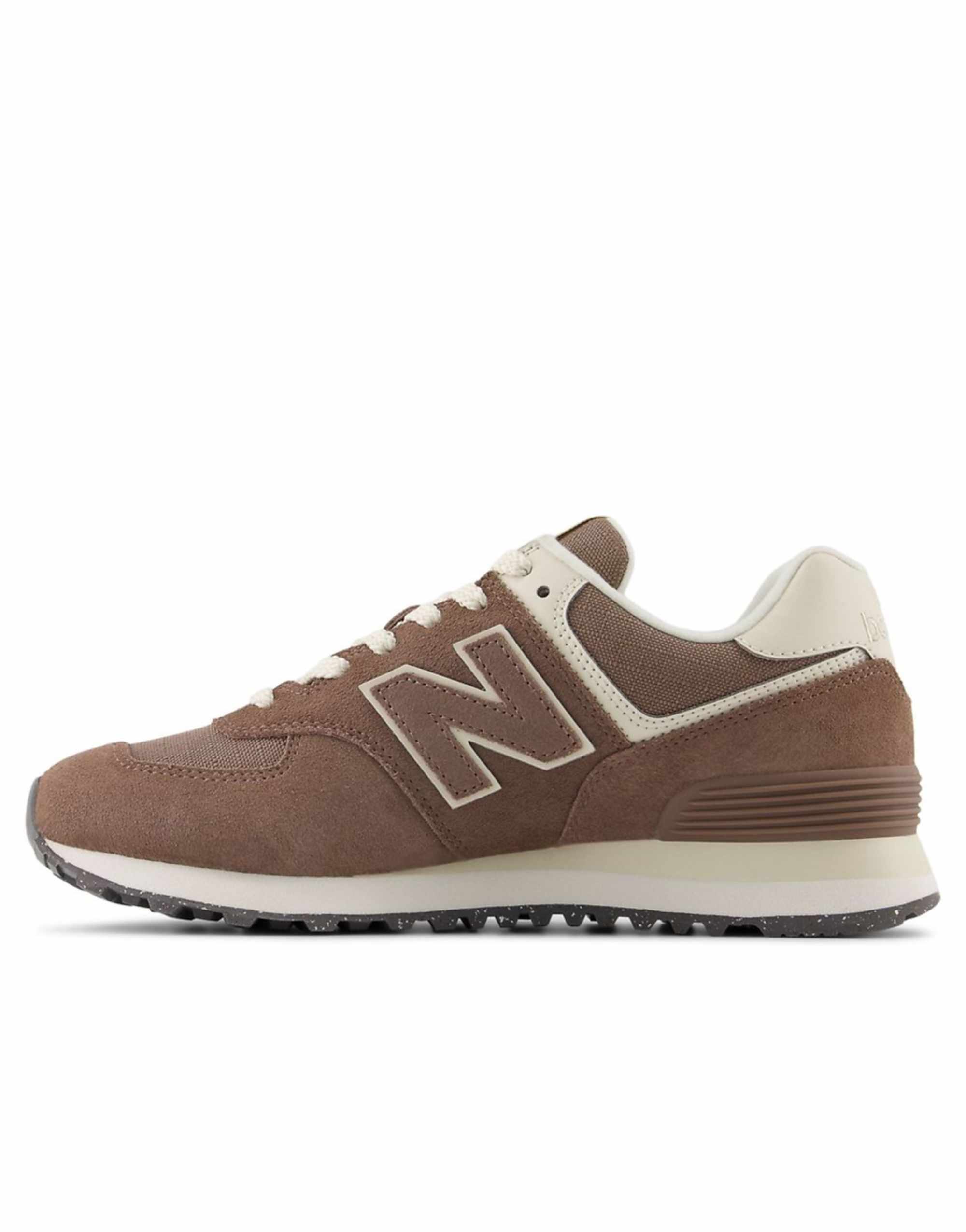 New Balance 574 Trainers in Brown