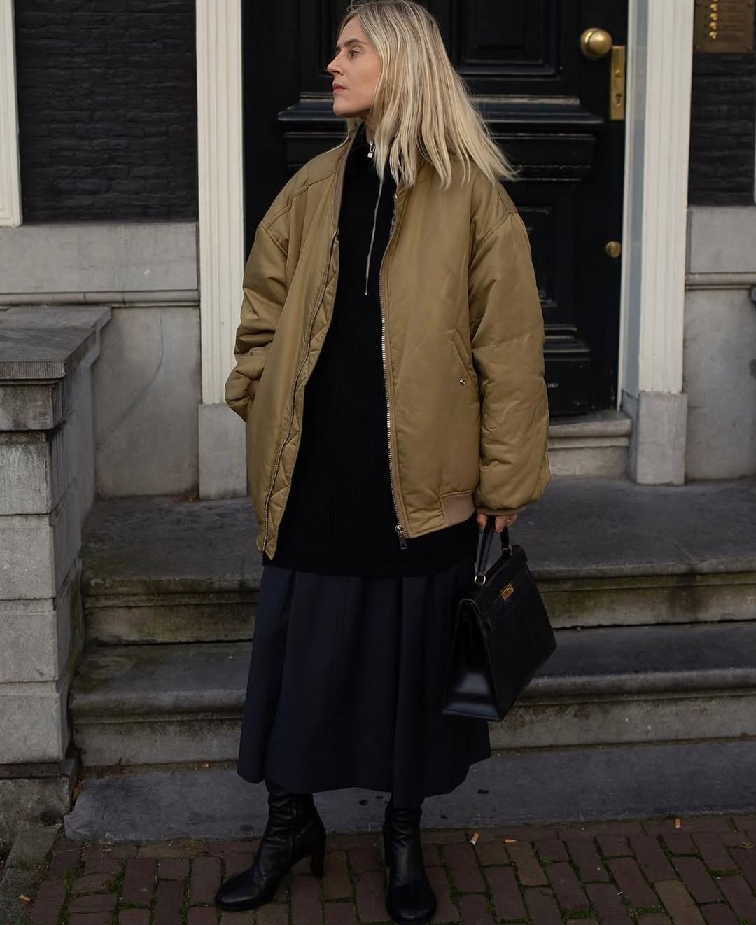 linda tol wearing Frankie Shop jacket