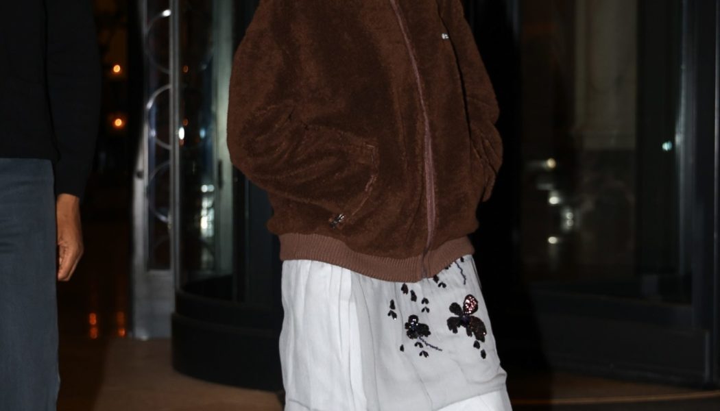 I Know You're Stylish If You Replace Your Hoodie With This Equally Comfy But Much Chicer Jacket Trend