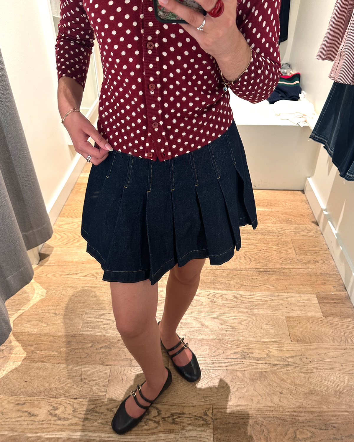 WWW Editor Josephine Hadjiloucas J.Crew Try On