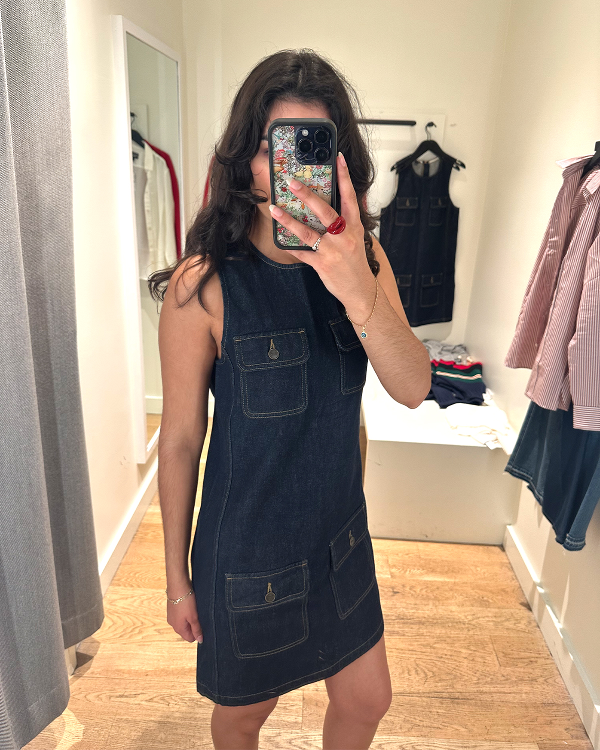 WWW Editor Josephine Hadjiloucas J.Crew Try On