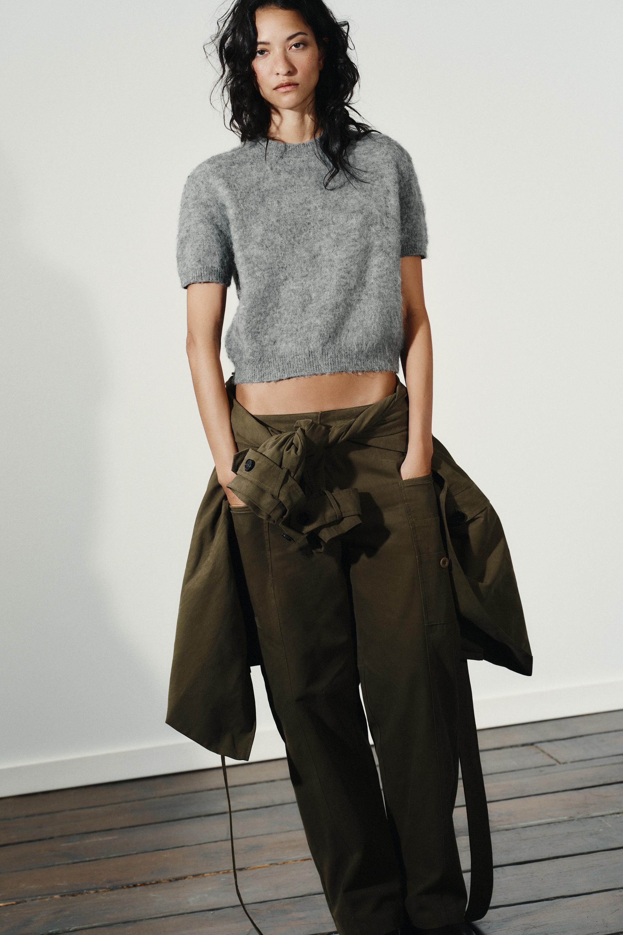 Short Sleeve Knit Sweater