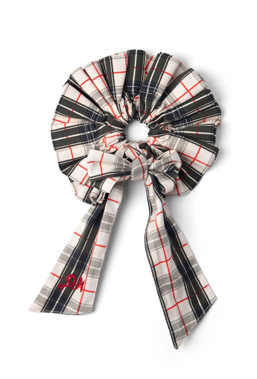 Damson Madder Garter Bun Wrap in Butter Check