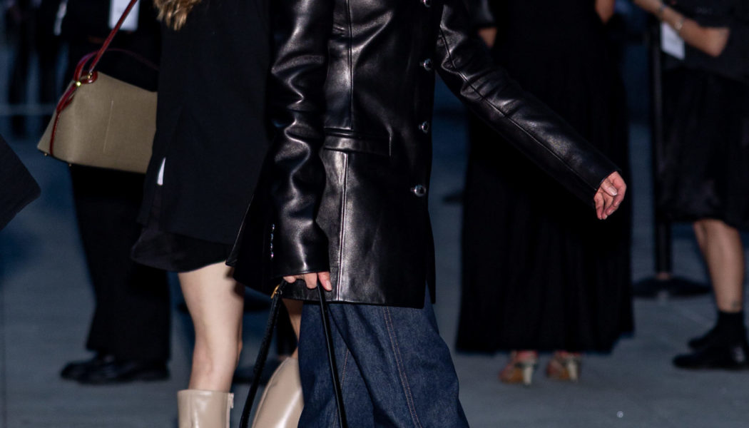 I'm Not Saying Boxy Blazers Are Out, But This Neat Alternative Is What Chic New Yorkers Are Wearing