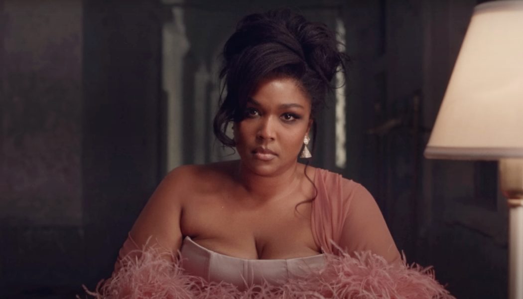Lizzo Says Algorithms Have Left Music Industry "In Shambles," Killed the "Song of the Summer"