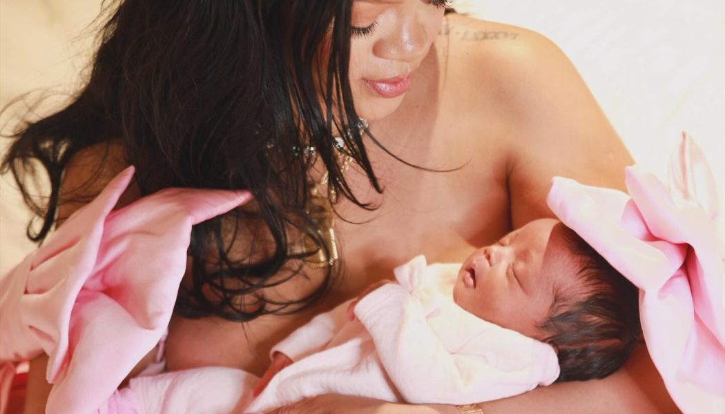 Rihanna Just Gave Birth Wearing a $100,000 Watch—Get a Close-Up Look