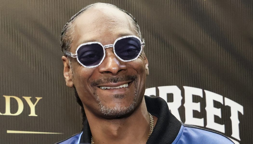 Snoop Dogg's Rep Says Comments Addressing LGBTQ+ Criticism Are "Fake"
