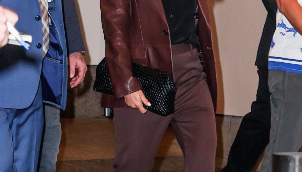 This Specific Jacket Trend Made Scarlett Johansson's Basic Trousers Look So Expensive in NYC