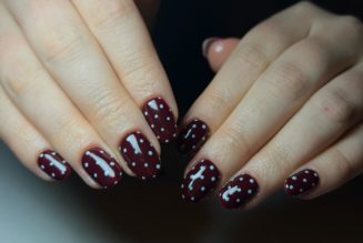 Trust Me: This Unexpected Nail Colour Combo Will be Everywhere This Season