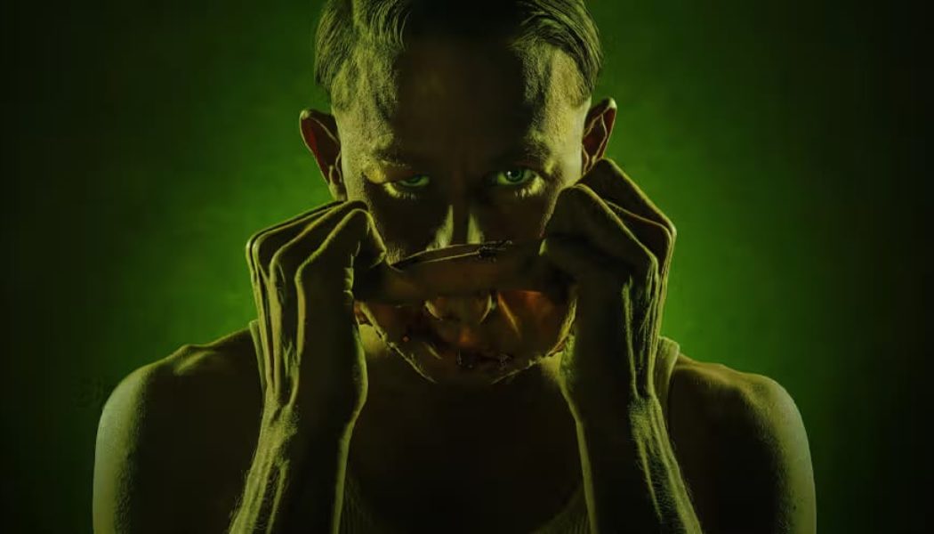 Watch the Eerie First Teaser for Netflix’s ‘Monster: The Ed Gein Story’