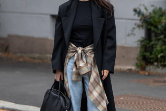 We’ve Tried on Hundreds of Wide-Leg Jeans Between Us—We’re Certain These 8 Are the Very Best