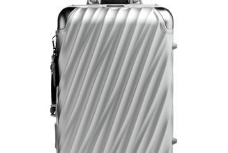 100k+ Delta Miles Later, I've Finally Figured Out the Secret(s) to Flying With Just a Carry-On