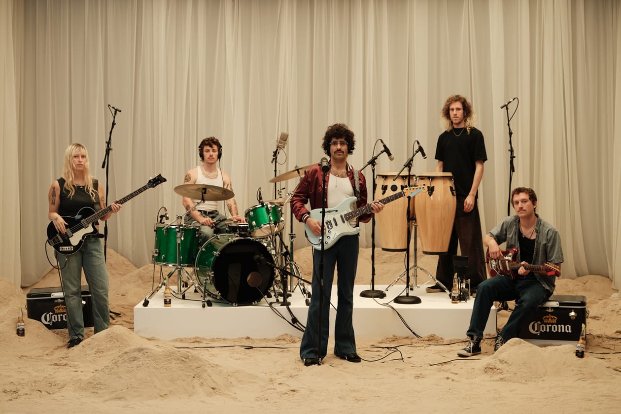 54 Ultra Nueva Generaciones Hypetrak Magazine Music Video 