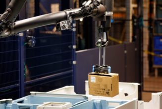 Amazon claims the headline isn’t robots taking jobs as it reveals new cost-cutting robots