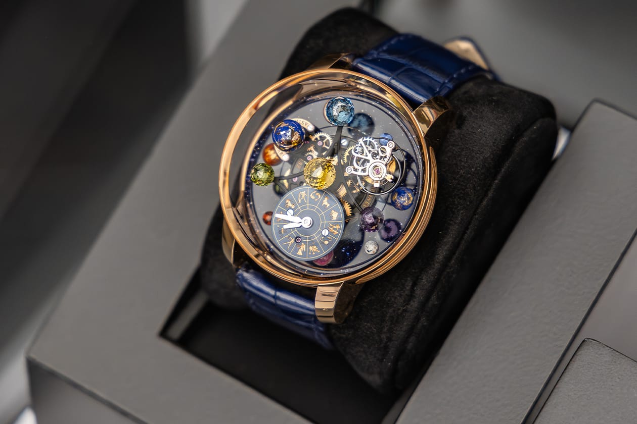 BamBam Shares Thailand With the World on His Solo Evolution homecoming debut solo album joopiter auction got7 jackson wang kpop boy band wondering m/v