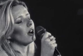 Chris Martin and Gwyneth Paltrow's Daughter Gives Surprise Performance in Nashville with Band Jade Street