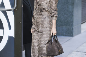 Elegant Dressers Are Wearing This Once-Hated Shoe Trend Like It Was Never "Out"