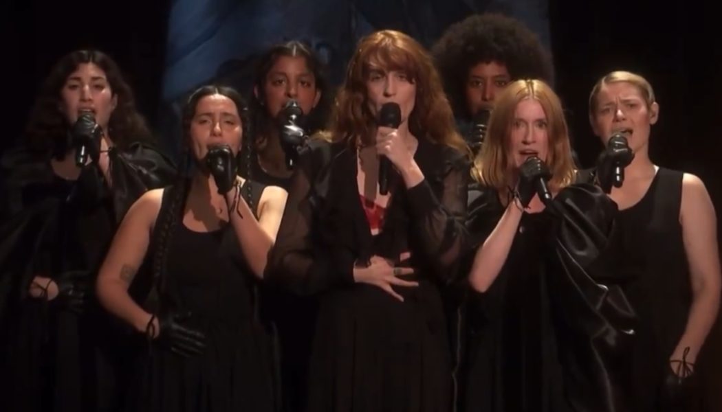 Florence + The Machine Make "Everybody Scream" on The Graham Norton Show