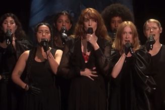Florence + The Machine Make "Everybody Scream" on The Graham Norton Show