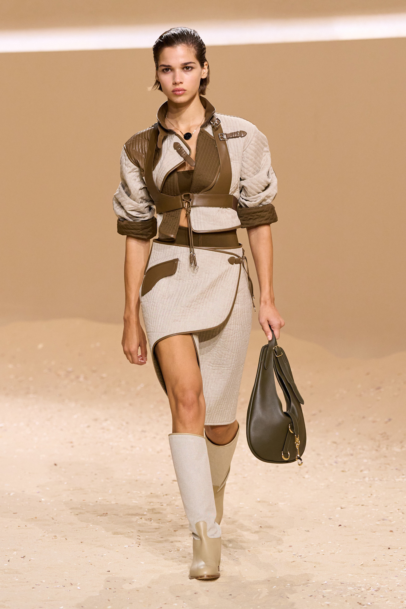 A model walks the Herm&amp;egrave;s spring 2026 runway show in paris.