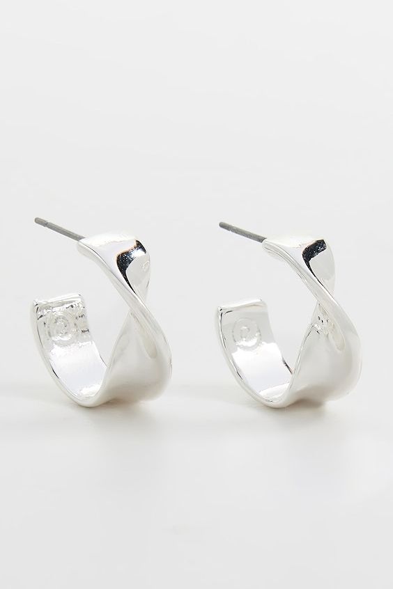 Ettika Heirloom Twist Small Hoops