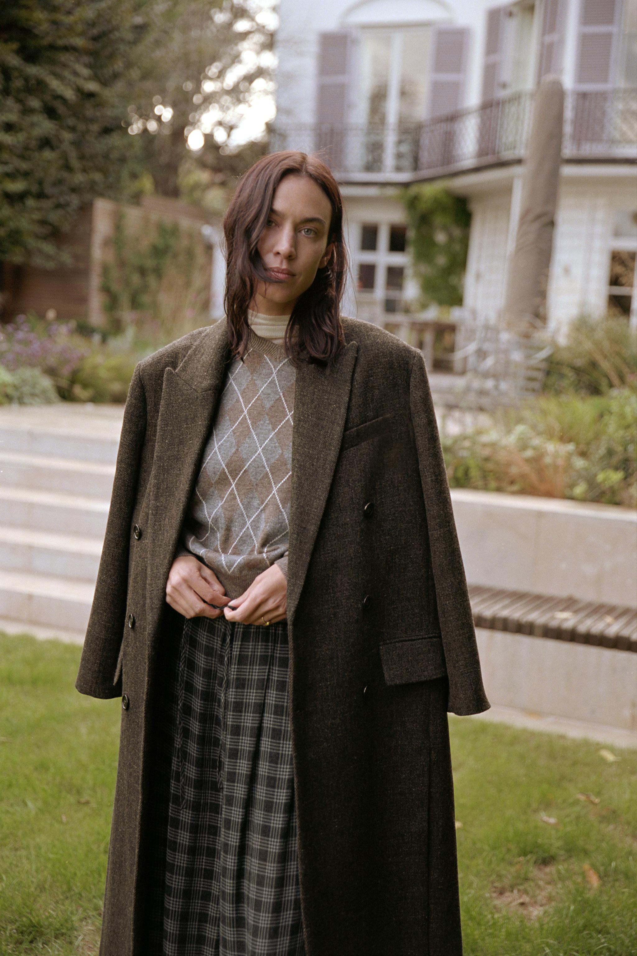 Wool Blend Coat With Vents Zw Collection