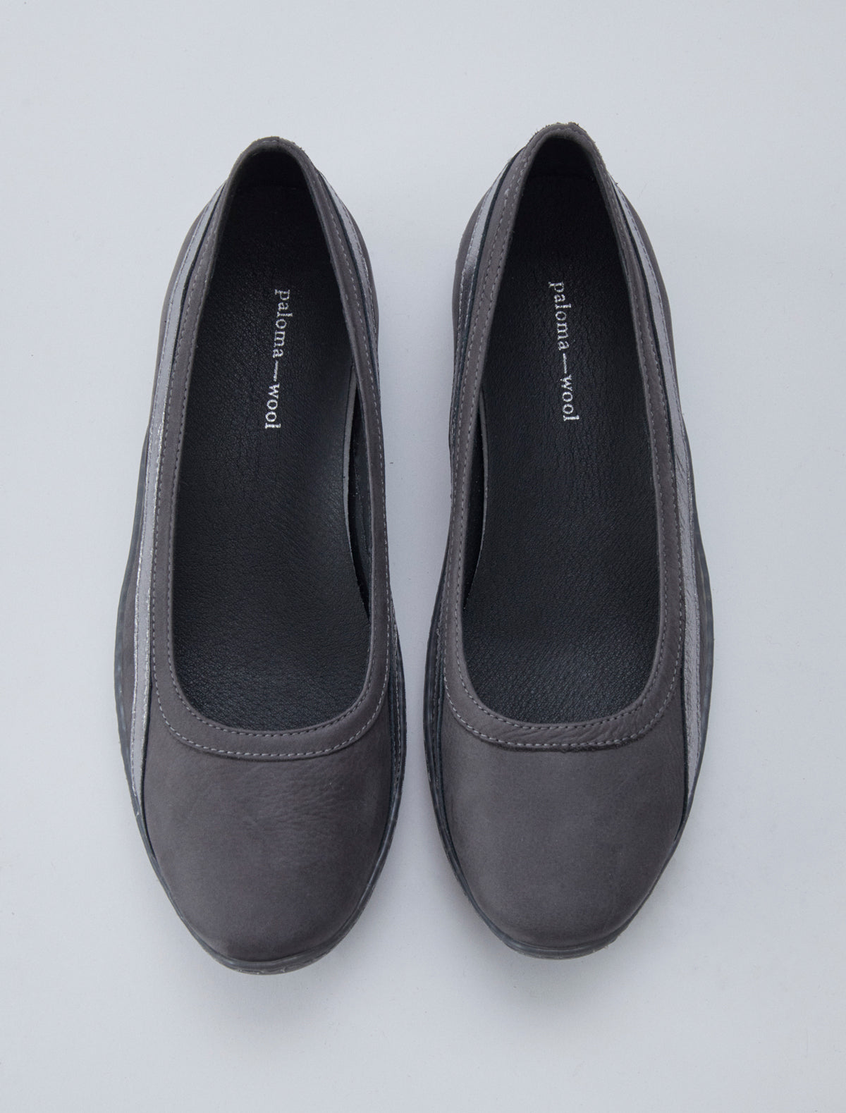 Km006-Grey Sporty Ballet Flats With a Rubber Sole and Contrasting Line Details
