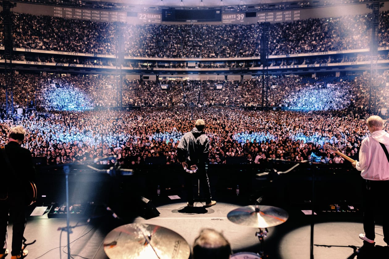 Oasis Live 25 Tokyo japan Concert Review liam noel gallagher