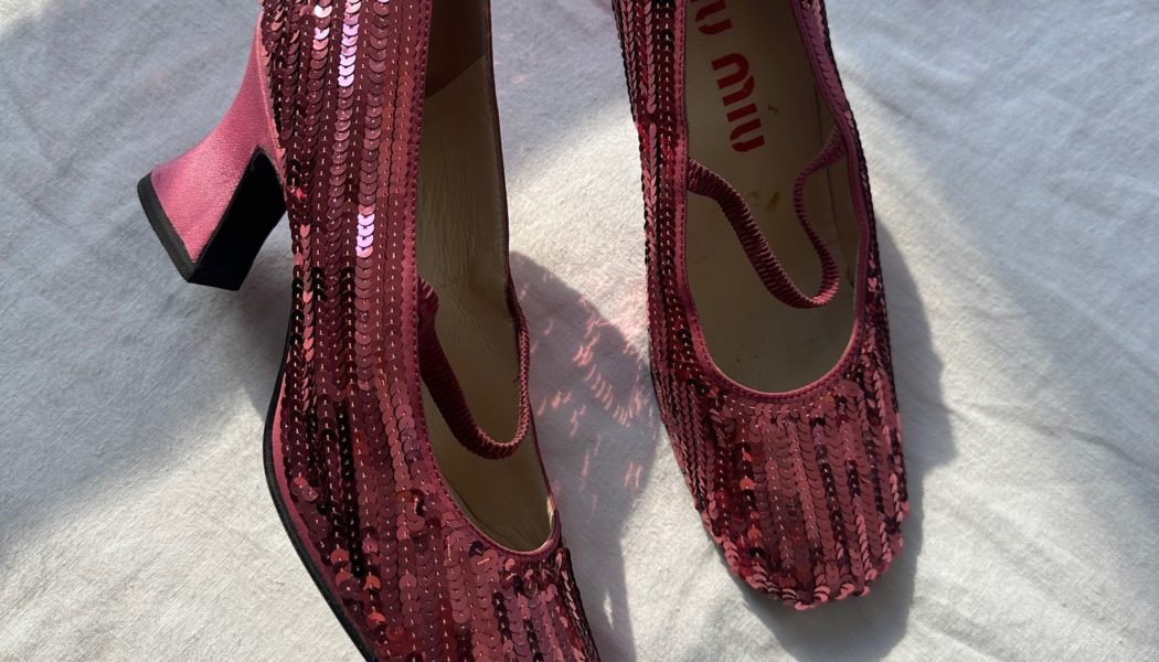 Quiet-Luxury Fans, Close Your Eyes—This Funky Fall Shoe Trend Officially Looks Good With Everything