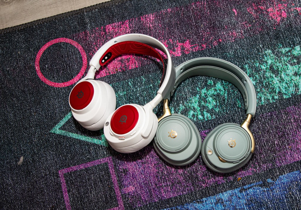 SteelSeries Arctis Nova Elite