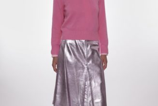 Stylish New Yorkers Are Wearing This Perfectly Weird '90s Skirt Trend Everywhere This Fall