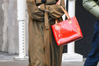 The Chicest Women in London Know That This Non-Black Bag Color Makes Trench Coats Look More Elegant