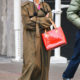 The Chicest Women in London Know That This Non-Black Bag Color Makes Trench Coats Look More Elegant