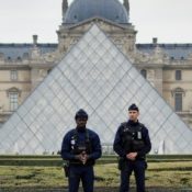 Thieves Execute Jewelry Heist at the Louvre Museum in Broad Daylight