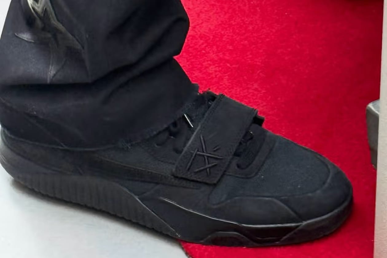 Things We Loved In Music This Week: October 4 young thug leon thomas kali uchis album single stream spotify apple youtube chase shakur jackzebra surf gang label roc nation bad bunny halftime marias super bowl dave travis scott virgil abloh video mixtape record single song track announcement tour Mick Jenkins EMIL A MURDER OF CROWS Oasis (What’s the Story) Morning Glory? (30th Anniversary Deluxe Edition) Miguel RIP Leon Thomas Just How You Are Justine Skye YAP Kid Cudi Once Murda Beatz x Babyface Ray x Big Sean Hood Politics Dave East x Stove God Cooks Bottega Trunks Bb trickz lechita Montell Fish dj gummy bear John Glacier Ostentatious taylor swift uy scuti bryson tiller deluxe solace and the vices jaden lil peep chanel beads lucki soundcloud kid cudi once not so virgo of you  