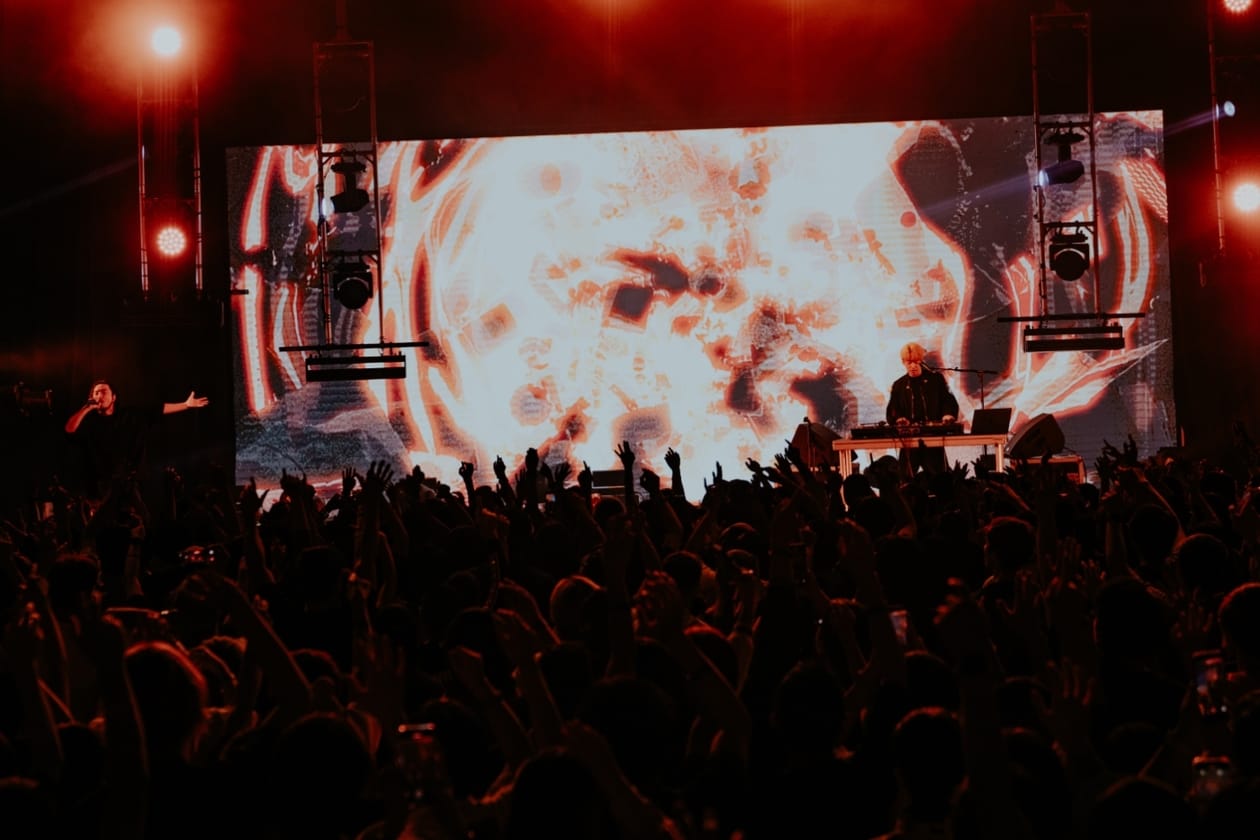 Creepy Nuts Asia Tour 2025 Hong Kong Interview Tung Po Stadium LEGION R-Shitei DJ Matsunaga Dan Da Dan Mashle Call of the Night Anime T