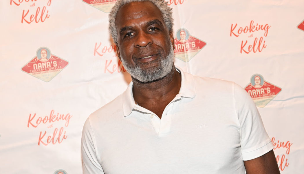 Charles Oakley Ordered To Pay James Dolan $642K In Legal Fees