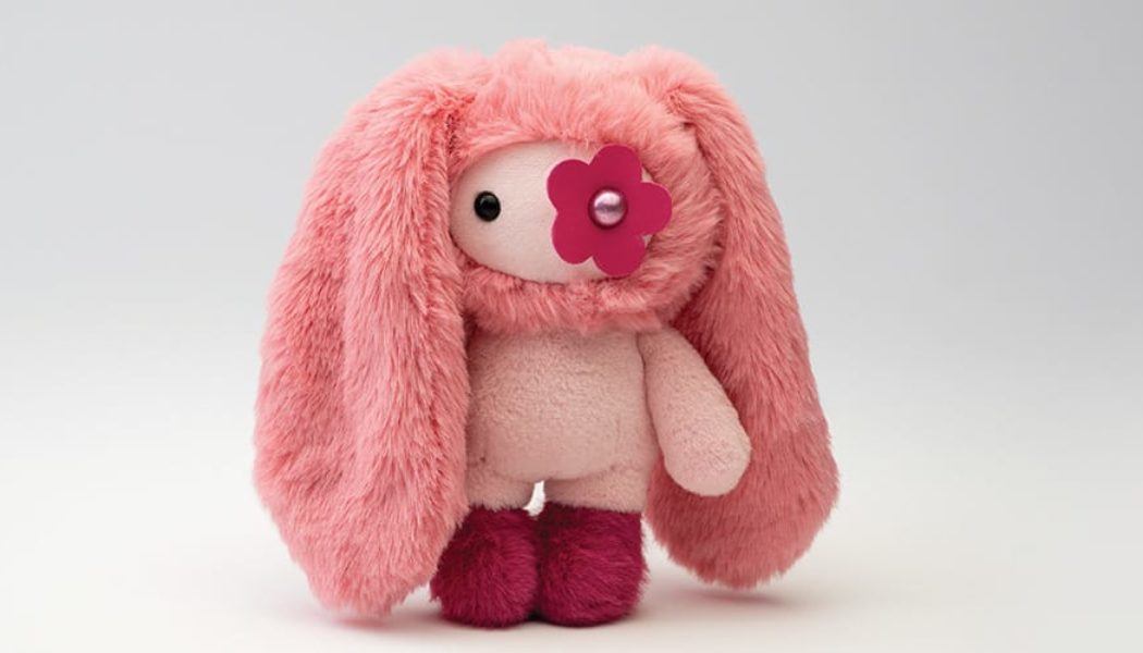 CJ Hendry Debuts juju, Her First Collectible Toy Series With Phillips