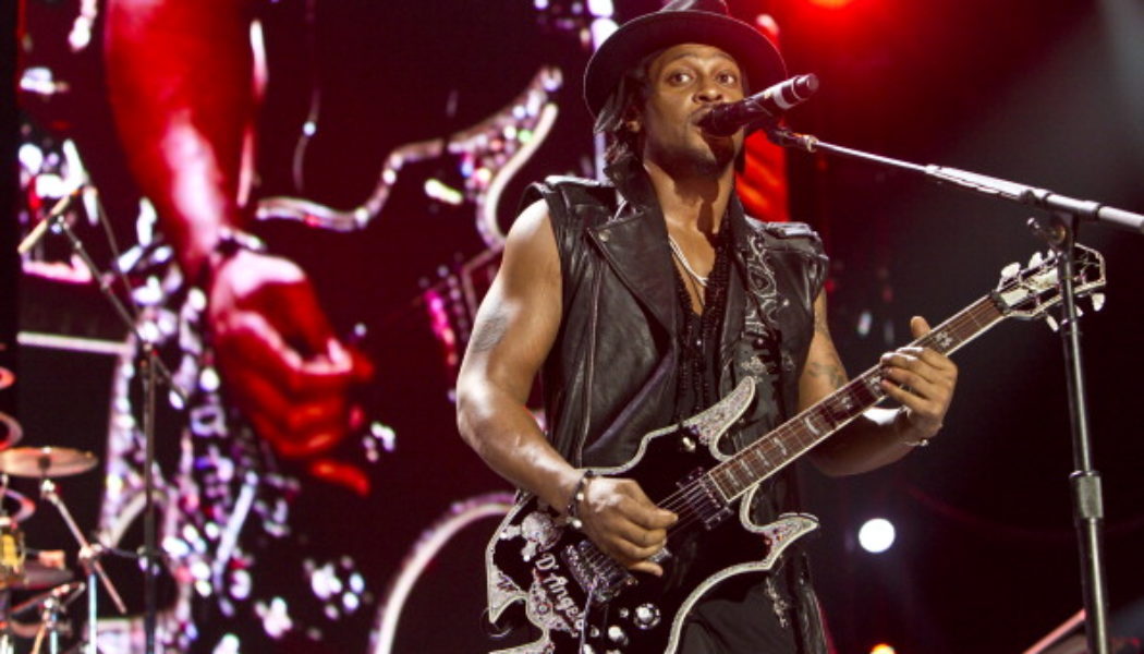 D'Angelo Fondly Remembered During Star-Studded Funeral In Virginia