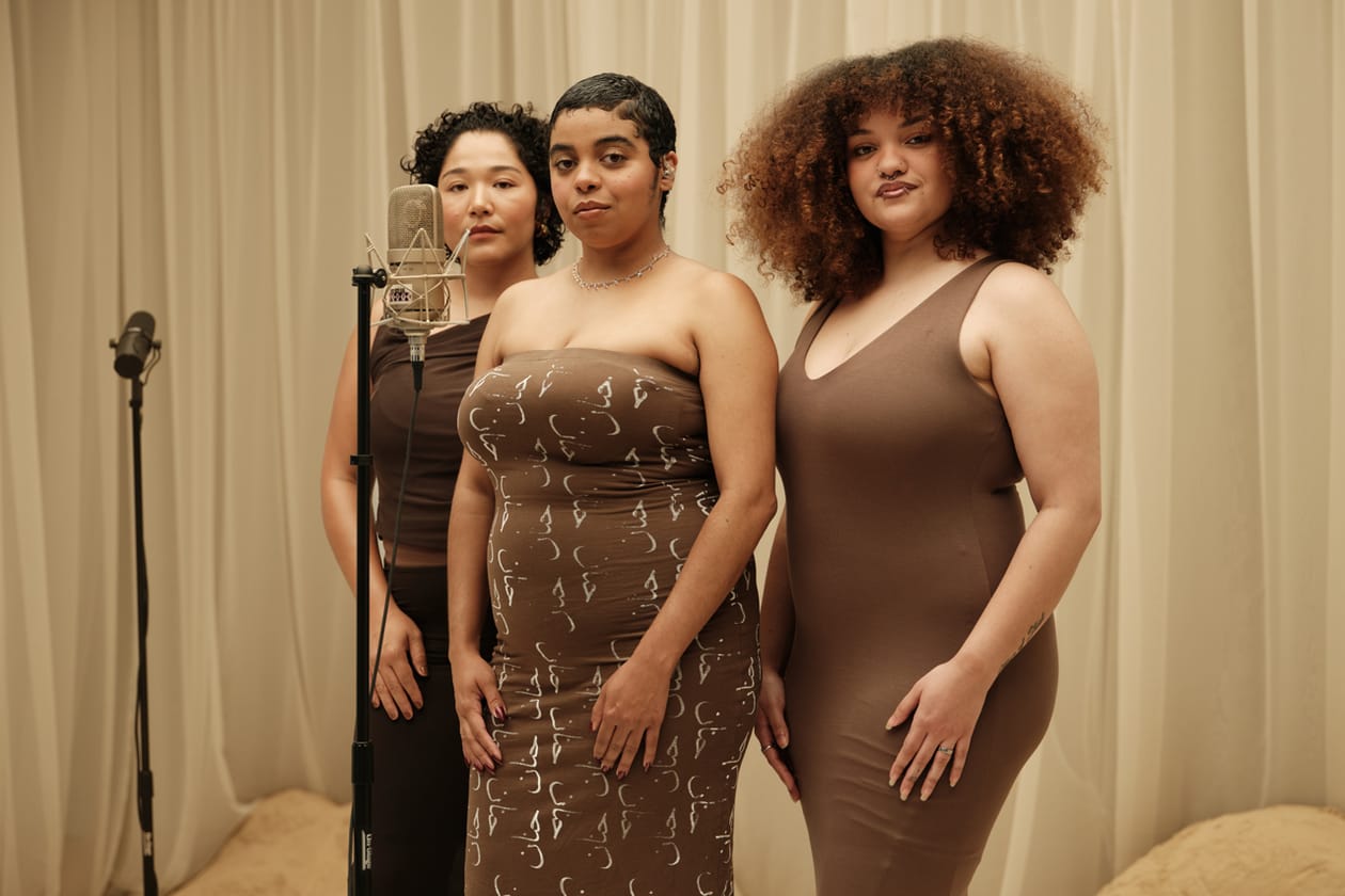 duendita singer corona extra Hypetrak Magazine Nueva Generaciones A Strong Desire to Survive Album Interview Music Video 