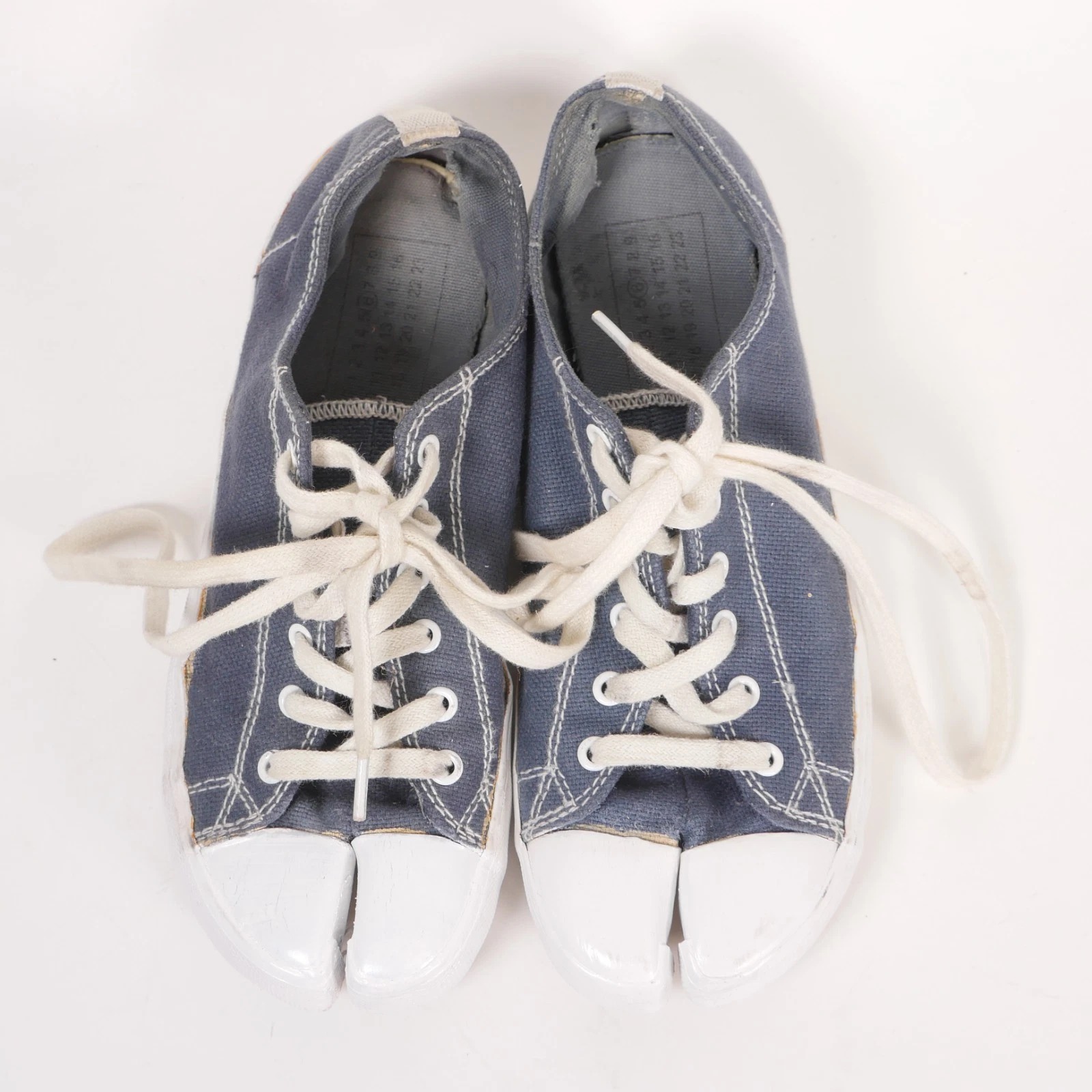 Margiela, Tabi Sneaker