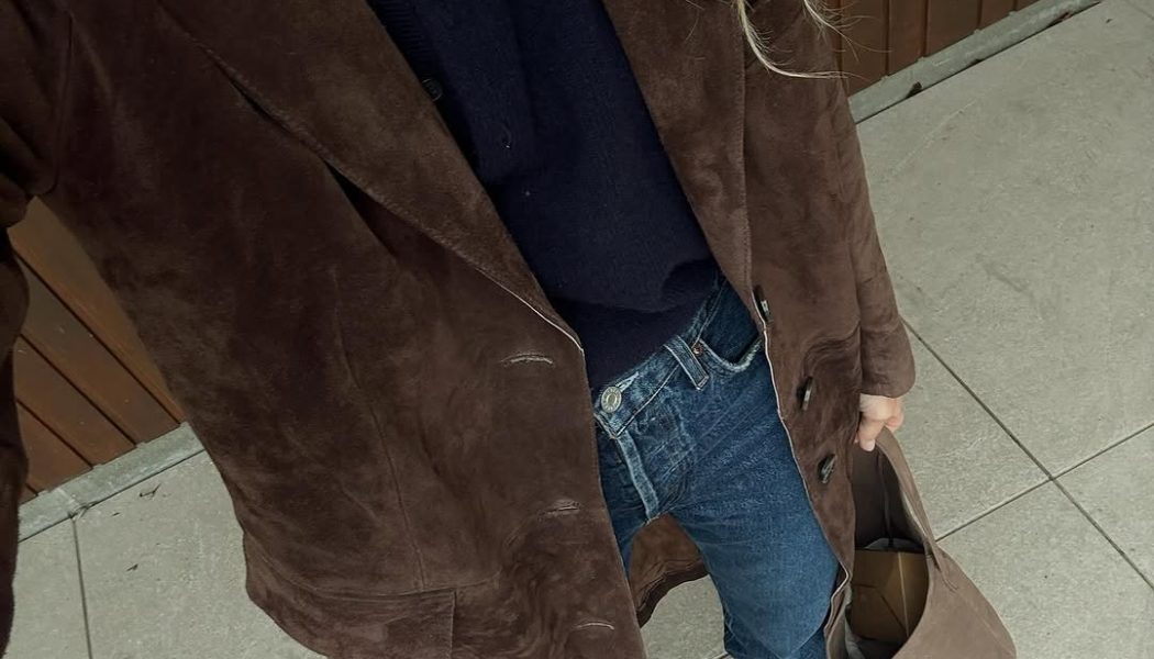 Fashion Girls Ditched Other Ankle-Boot Trends for This Rich-Looking Style