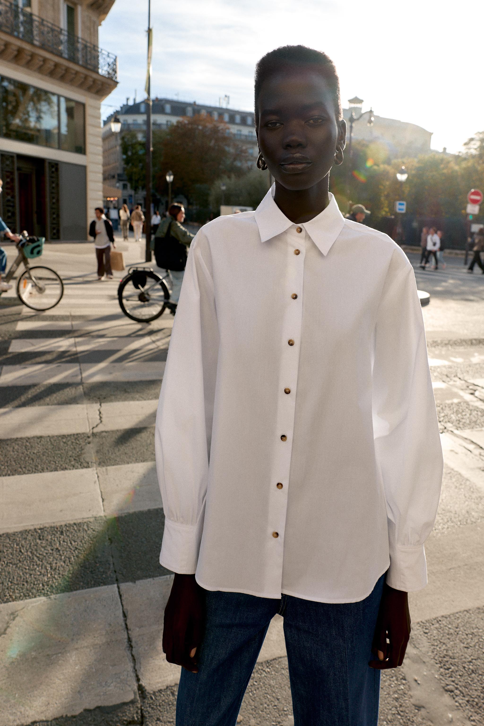 Poplin Shirt With Contrast Buttons