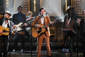 Mike Patton and The Avett Brothers Make TV Debut as AVTT/PTTN on Fallon