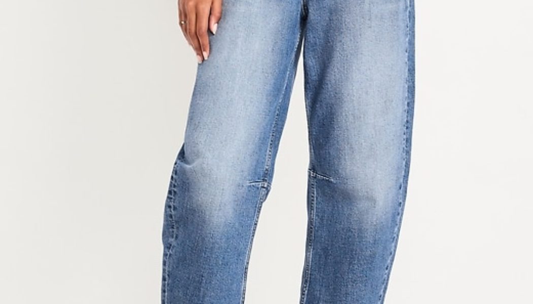 My Friends and I Love Old Navy—16 Early Black Friday Deals I Immediately Sent to the Group Chat