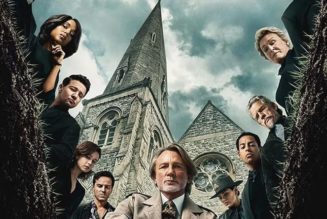 Netflix Drops Official Trailer for 'Wake up Dead Man: A Knives Out Mystery'