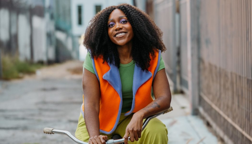 Noname Announces New Project Cartoon Radio, Shares "Hundred Acres"